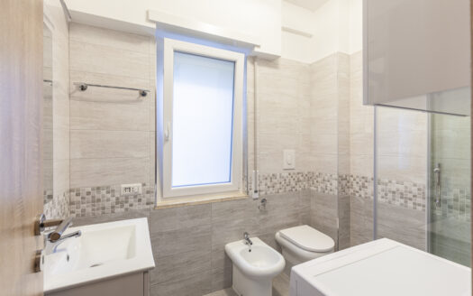 Quadrilocale via Fiume Bianco, Torrino, Roma