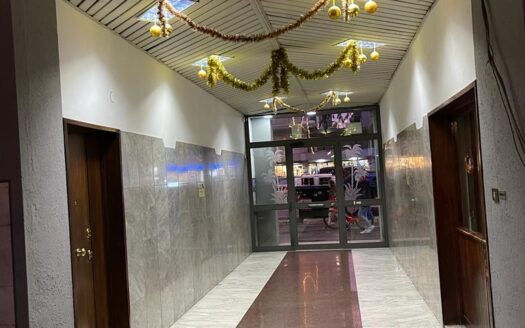 VIA TUSCOLANA, OTTIMO USO INVESTIMENTO