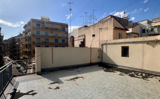 TERRAZZATISSIMO QUADRILOCALE