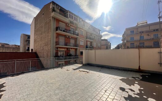 TERRAZZATISSIMO QUADRILOCALE