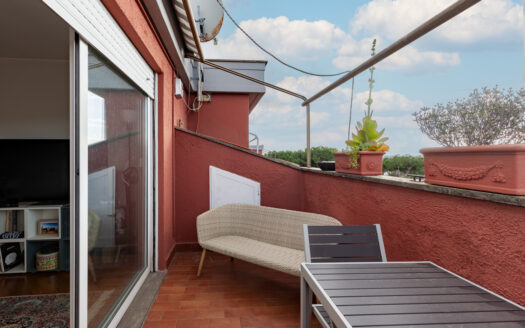 DELIZIOSA MANDARDA VIA VIVANTI EUR MOSTACCIANO