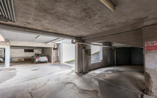 DELIZIOSA MANDARDA VIA VIVANTI EUR MOSTACCIANO